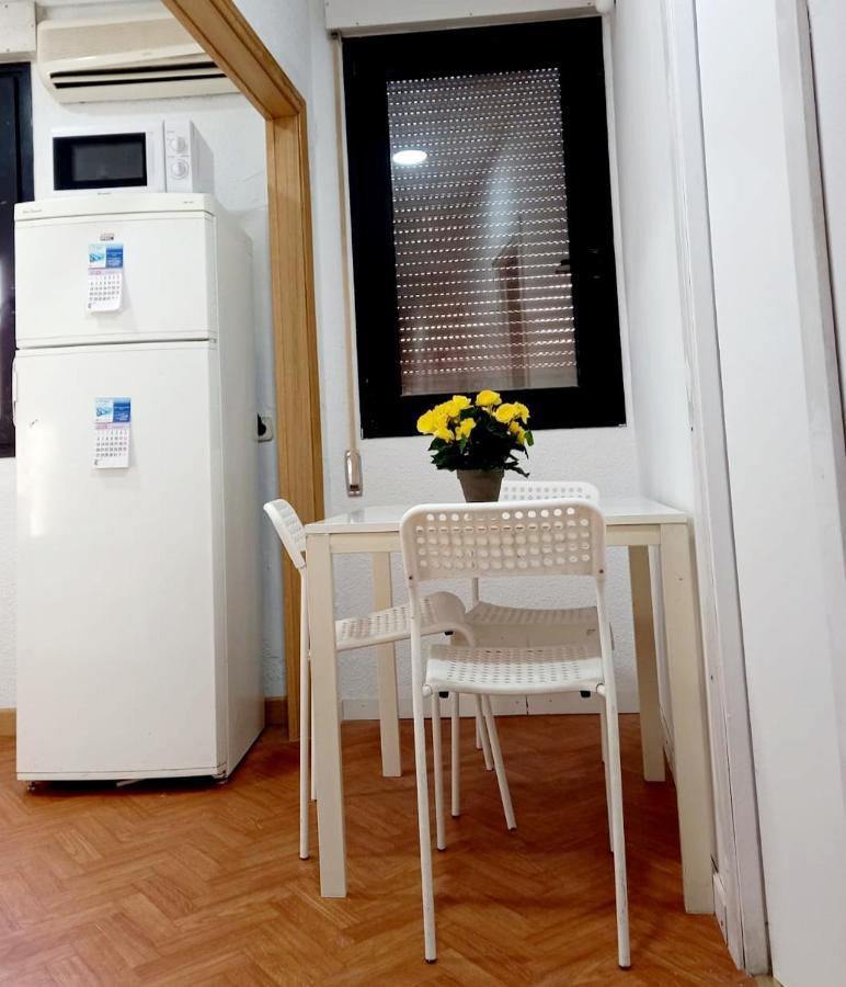 Hostel Pepe Viajes مدريد المظهر الخارجي الصورة